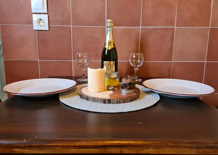 Cosmos Old Town 아파트 *